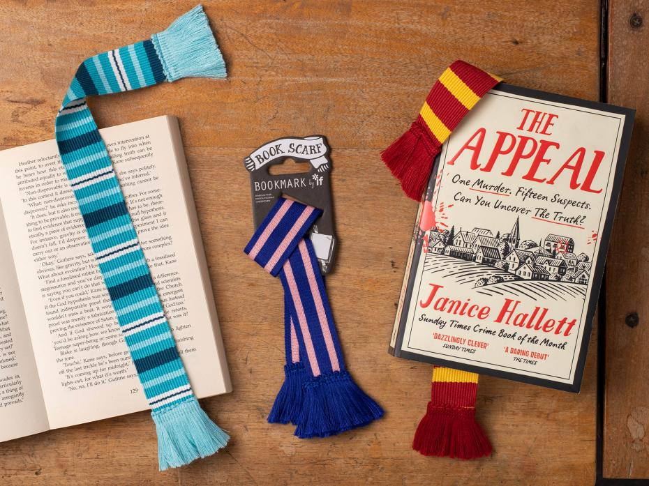 Book Scarf
