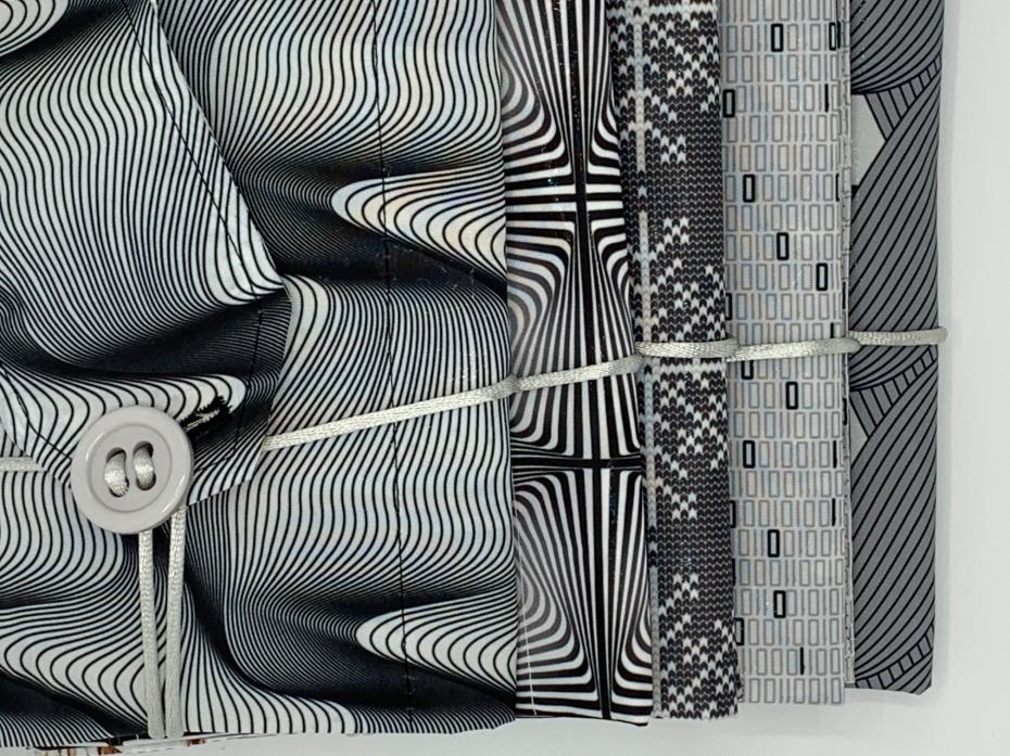 Wrag Wrap's Reversible Crackle Wrap - Monochrome prints