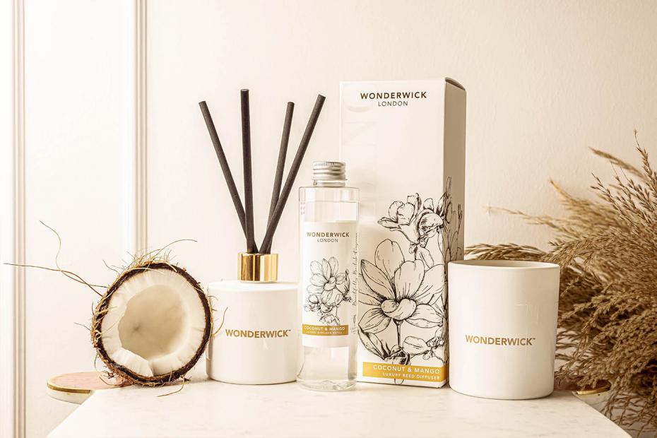 The Wonderwick London Candle Collection - Luxury 50 hour Wooden Wick Glass Candles