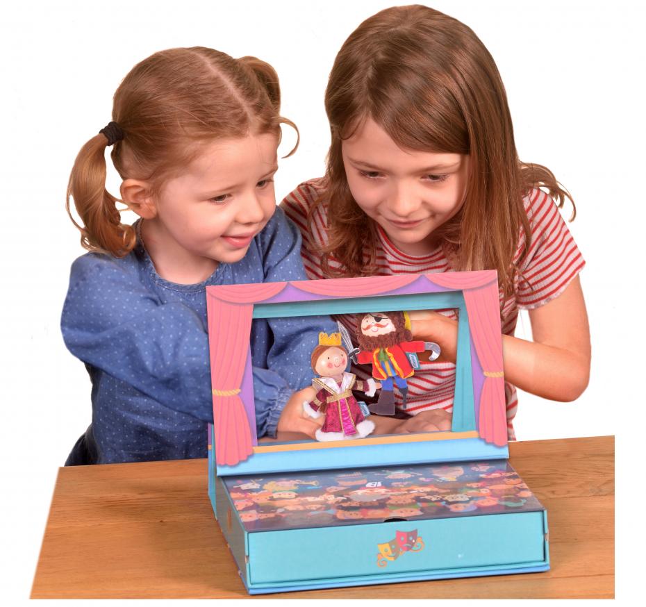 Play alone of with a friend