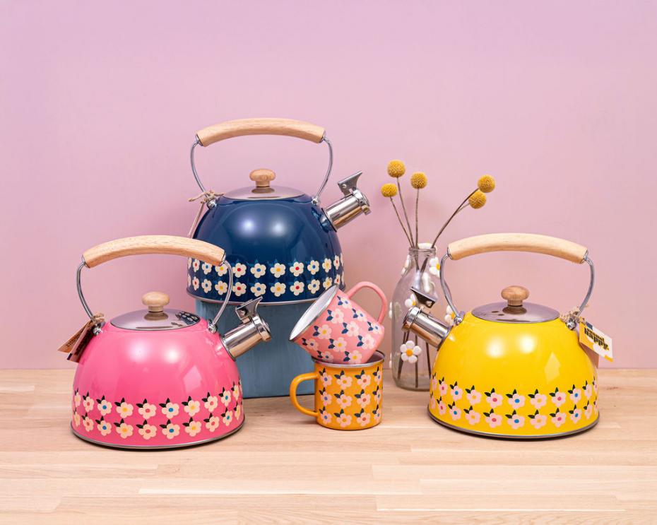 Retro Floral Whistling Kettle Range
