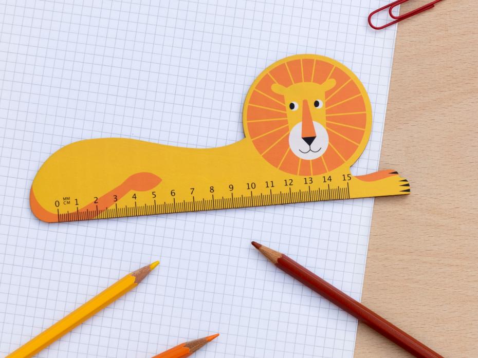 Wooden lion ruler