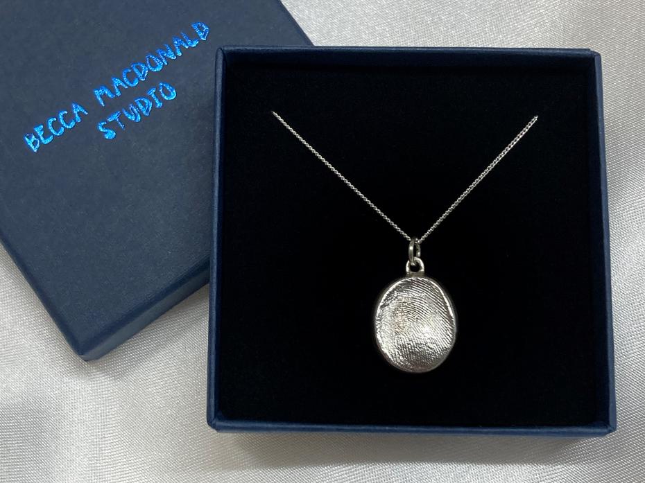 Giftboxed Silver Fingerprint Necklace