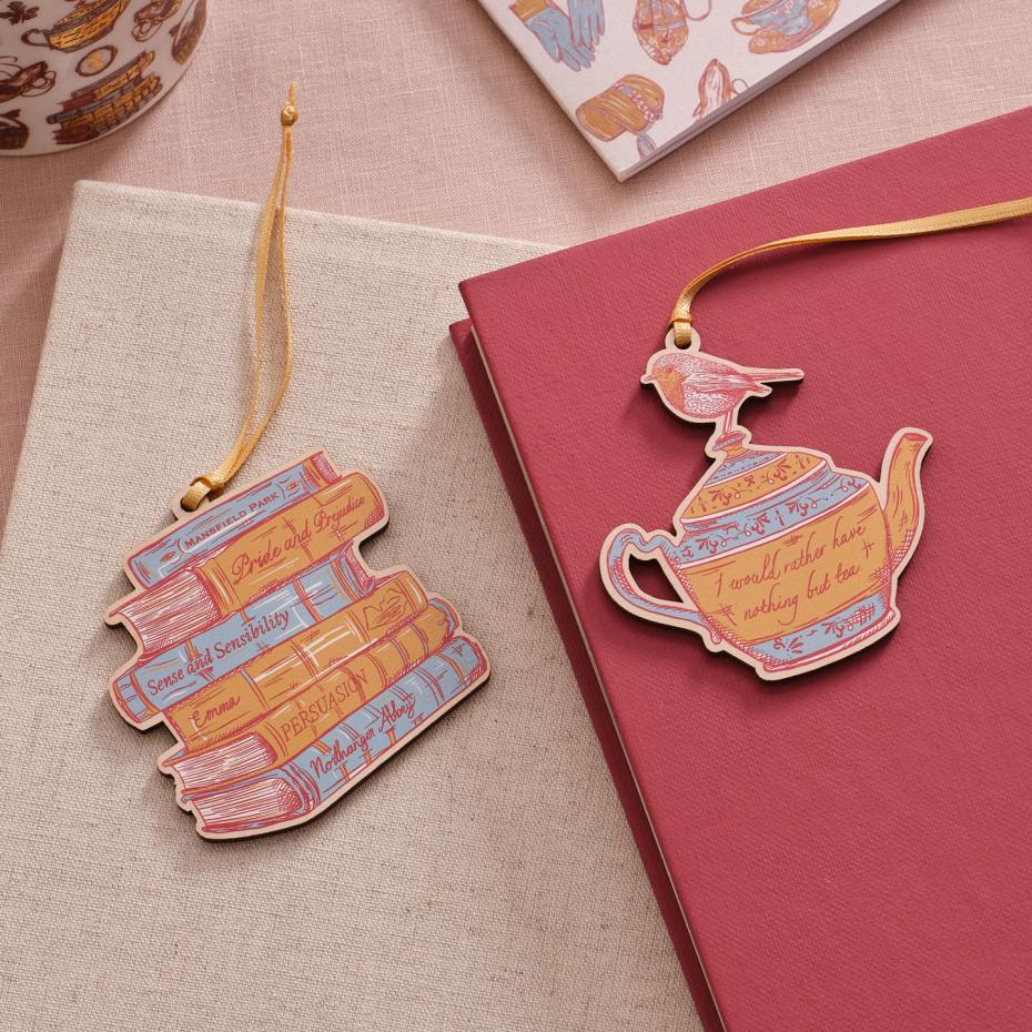 Jane Austen Bookstack and Teapot Wooden Decorations