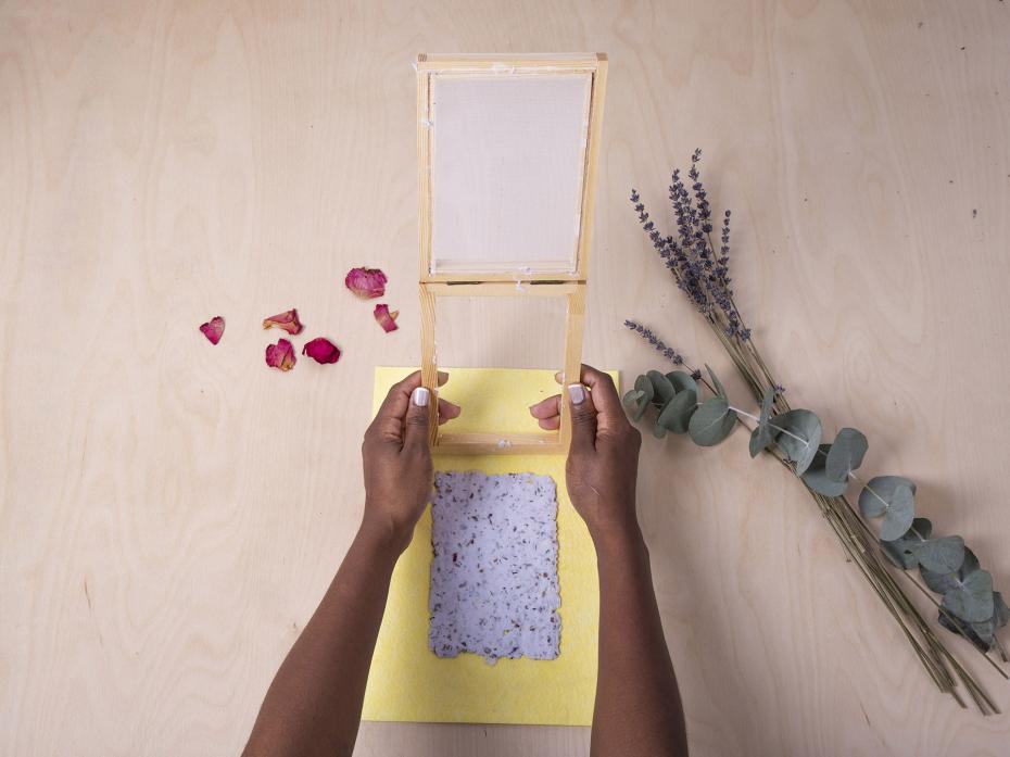 Crafters Flower Paper Kit