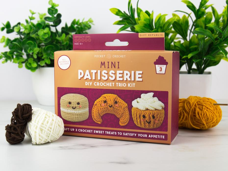 Pocket Crochet Kits - Patisserie 1