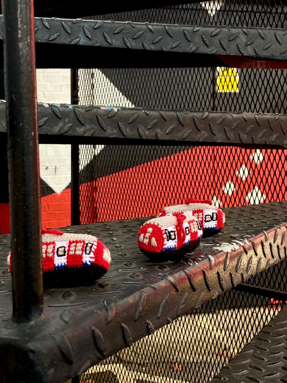 Tubes in transit