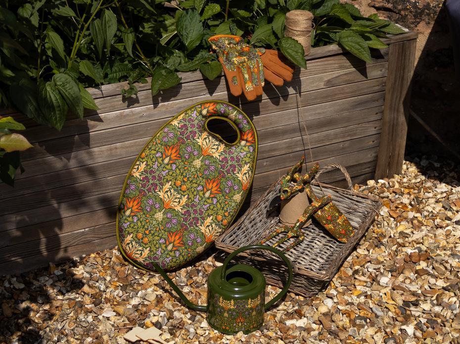 William Morris Snakeshead Gardening Collection
