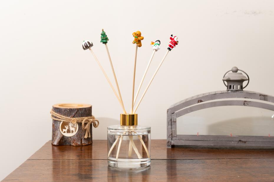 CHRISTMAS RANGE LIFESTYLE IMAGE