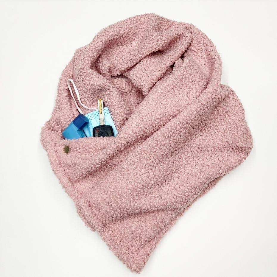 The Pocket Scarf