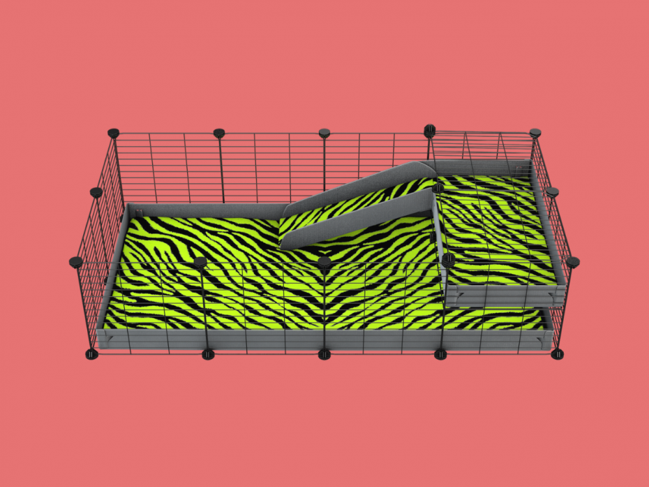 C&C cage Grey with loft, black grids, neon-zebra fleece liner