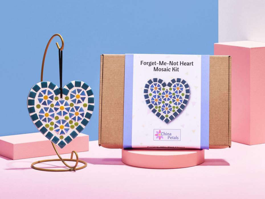 Forget-Me-Not Heart Mosaic Kit