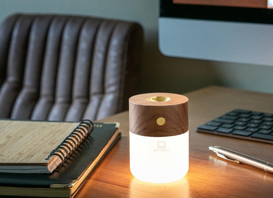 Smart Diffuser Lamp - Walnut  4