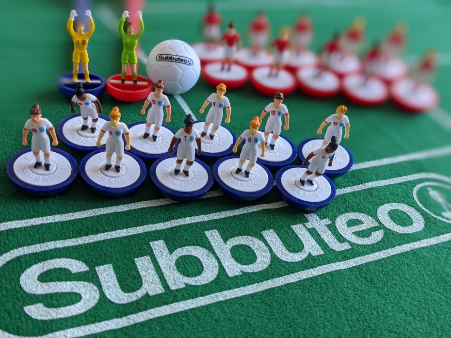 Subbuteo Official England Lionesses Main Game