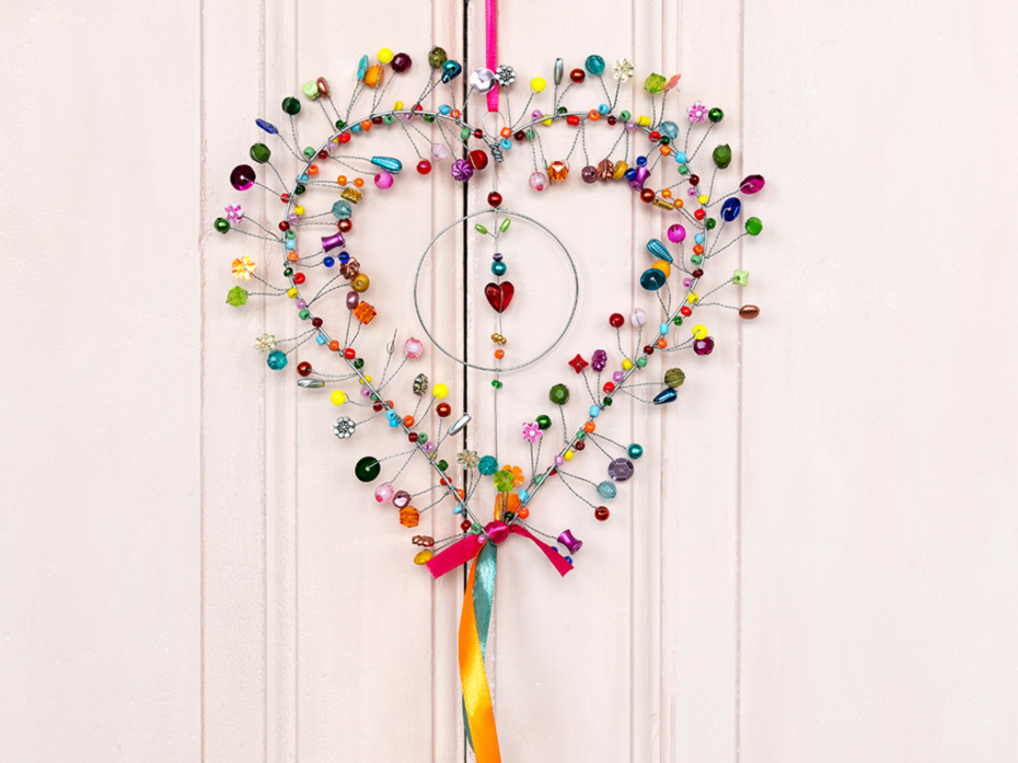 Beaded heart - large