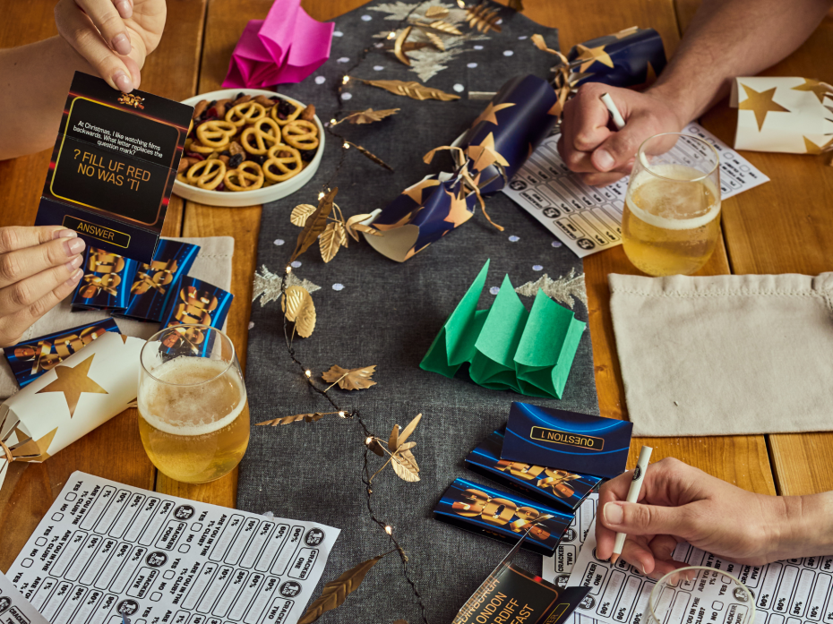 The 1% Club Christmas Crackers