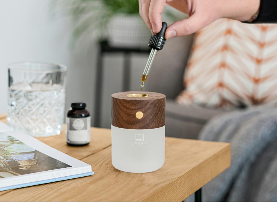 Smart Diffuser Lamp - Walnut  2