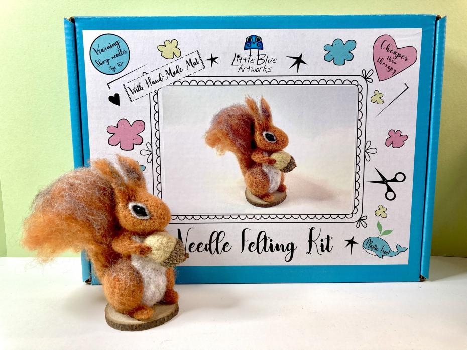 Red Squirrel Kit