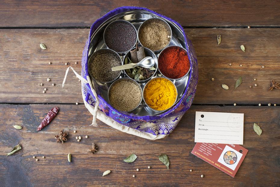 Indian Spice Tin with 9 Spices, Silk Sari Giftwrap & Recipe Guide