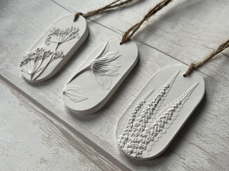 Botanical Cast Car Freshener