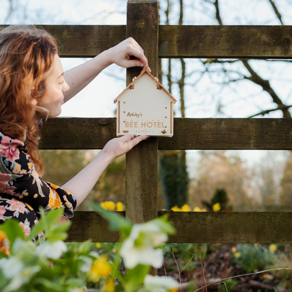 Installing Bee Hotel using checklist